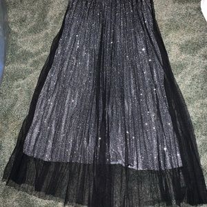 NWOT* silver midi skirt